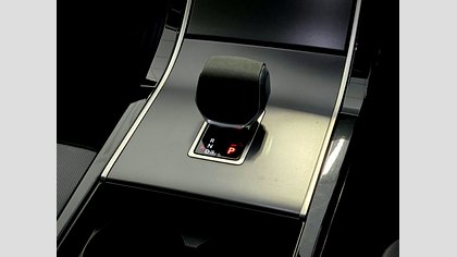 Range Rover Velar 17
