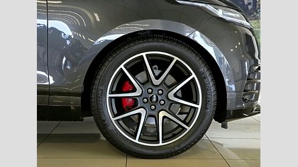 Range Rover Velar 3