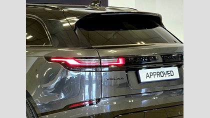 Range Rover Velar 8