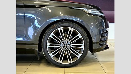Range Rover Velar 3