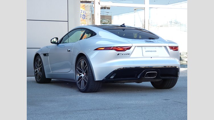 2022 認定中古車 Jaguar F-Type インダスシルバー P300 オートマチック 後輪駆動 F-TYPEクーペ R-DYNAMIC