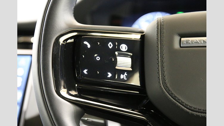 2025 認定中古車 Land Rover Range Rover Evoque サントリーニブラック プラグインハイブリッド（ガソリン） DYNAMIC HSE