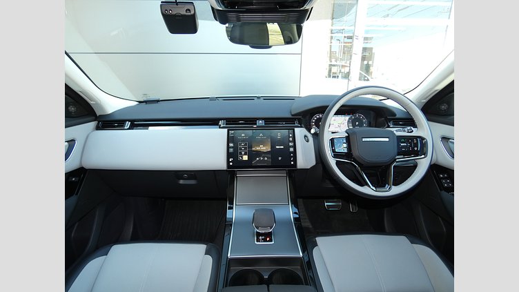 2024 認定中古車 Land Rover Range Rover Velar アロイオスグレイ P400eプラグインハイブリッド（ガソリン） スタンダードホイールベース Dynamic SE