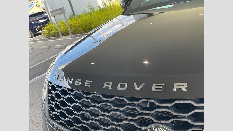 2019 認定中古車 Land Rover Range Rover Velar サントリーニブラック D180 R-DYNAMIC S