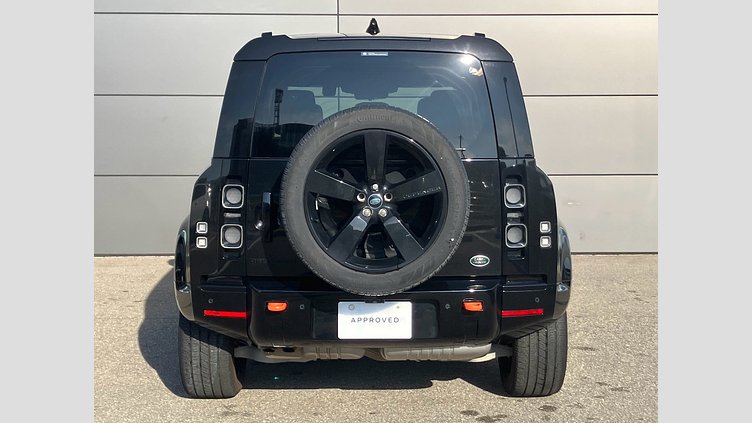 2022 認定中古車 Land Rover Defender 110 サントリーニブラック D300 AWD（AT） X