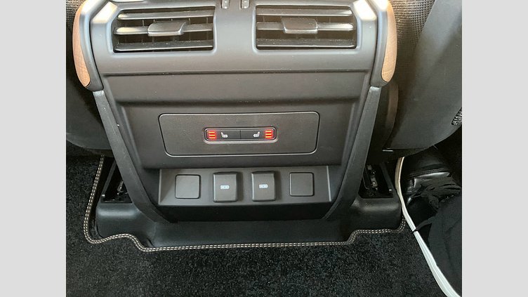 2022 認定中古車 Land Rover Defender 110 サントリーニブラック D300 AWD（AT） X