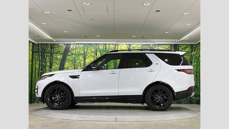 2019 認定中古車 Land Rover Discovery ユーロンホワイト(メタリック) 3.0リッター TD6クリーンディーゼルエンジン （190kW/258PS） LANDMARK