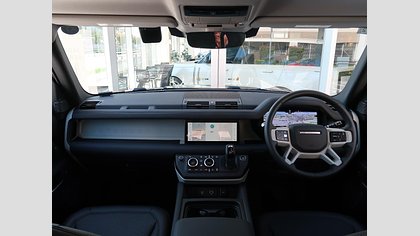Defender 110 10