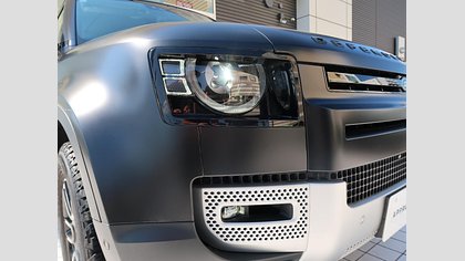 Defender 110 9