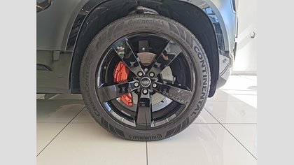 Defender 110 8