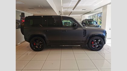 Defender 110 12