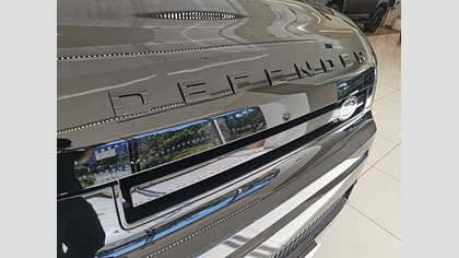 Defender 110 31