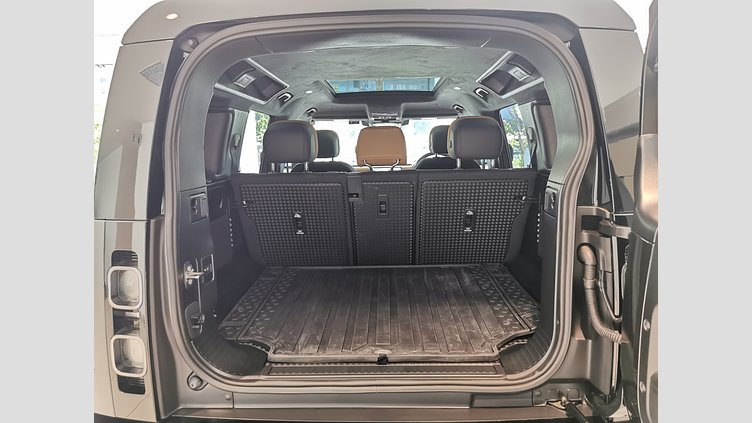 2025 認定中古車 Land Rover Defender 110 カルパチアングレイ D350 ディーゼルマイルドハイブリッド X