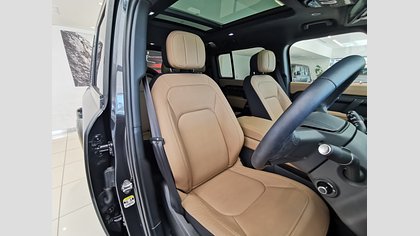 Defender 110 16