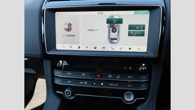 2019 認定中古車 Jaguar F-Pace Santorini Black 2.0 litre i4D Diesel PRESTIGE