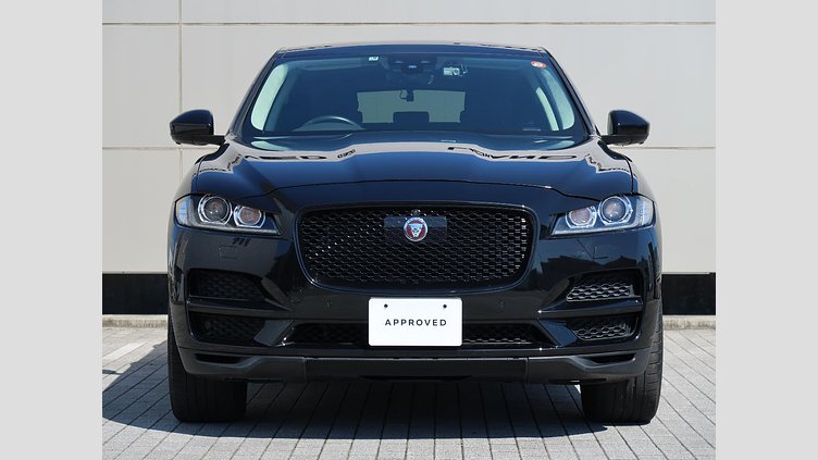 2019 認定中古車 Jaguar F-Pace Santorini Black 2.0 litre i4D Diesel PRESTIGE