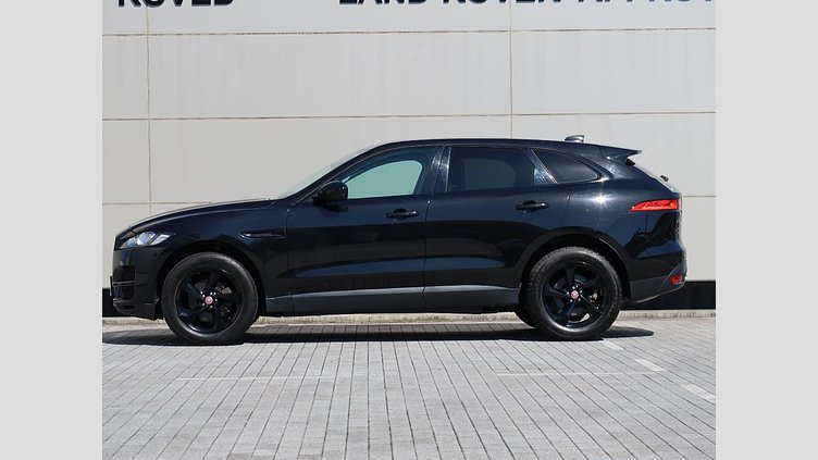 2019 認定中古車 Jaguar F-Pace Santorini Black 2.0 litre i4D Diesel PRESTIGE