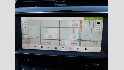 F-Pace 59