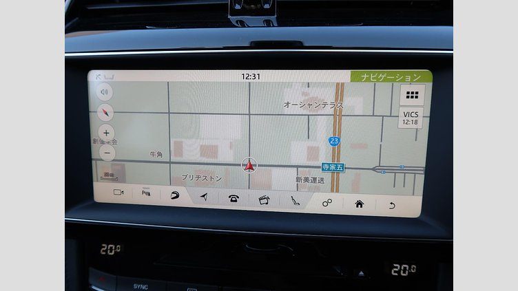 2019 認定中古車 Jaguar F-Pace Santorini Black 2.0 litre i4D Diesel PRESTIGE