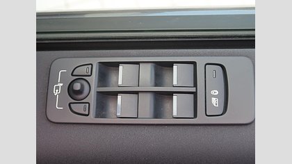 Discovery Sport 43