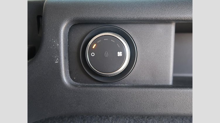 2019 認定中古車 Land Rover Discovery Sport Eiger Grey 2.0 litre i4PS S