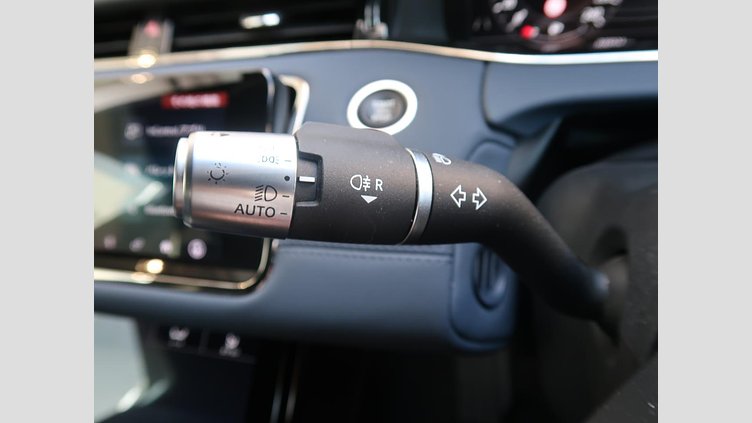 2019 認定中古車 Land Rover Range Rover Evoque インダスシルバー P250 R-DYNAMIC S