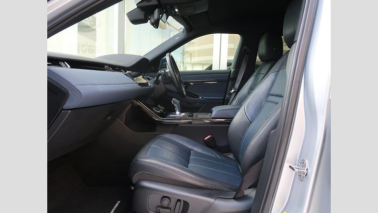 2019 認定中古車 Land Rover Range Rover Evoque インダスシルバー P250 R-DYNAMIC S
