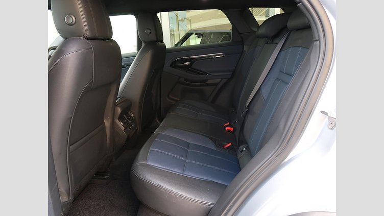 2019 認定中古車 Land Rover Range Rover Evoque インダスシルバー P250 R-DYNAMIC S