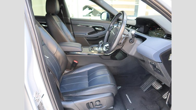 2019 認定中古車 Land Rover Range Rover Evoque インダスシルバー P250 R-DYNAMIC S
