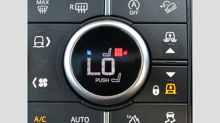 2022 認定中古車 Land Rover Defender 110 カルパチアングレイ D300 AWD（AT） X-DYNAMIC SE