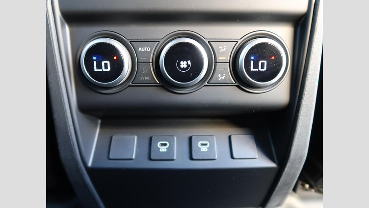 2022 認定中古車 Land Rover Defender 110 カルパチアングレイ D300 AWD（AT） X-DYNAMIC SE