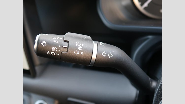 2022 認定中古車 Land Rover Defender 110 カルパチアングレイ D300 AWD（AT） X-DYNAMIC SE