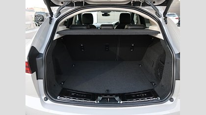 E-Pace 38