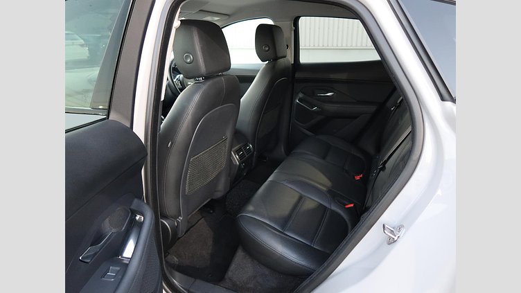 2019 認定中古車 Jaguar E-Pace ボラスコグレー D180 オートマチック全輪駆動 S