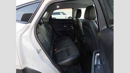 E-Pace 63