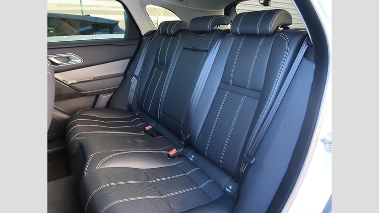 2019 認定中古車 Land Rover Range Rover Velar インダスシルバー D180 S