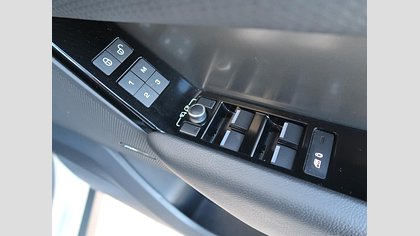 Range Rover Velar 28