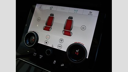 Range Rover Velar 41