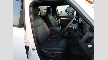 Defender 110 24