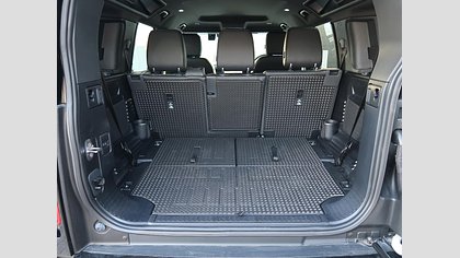 Defender 110 64