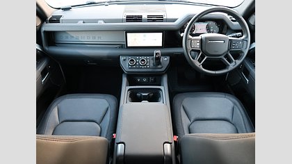Defender 110 74