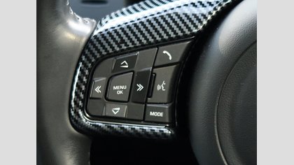 E-Pace 72