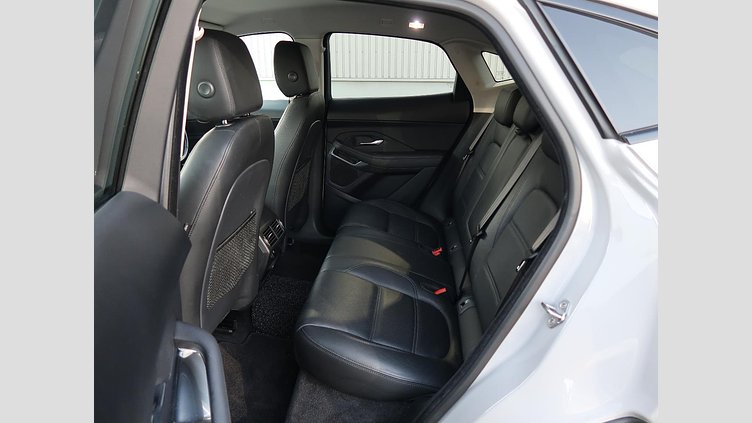 2019 認定中古車 Jaguar E-Pace ボラスコグレー D180 オートマチック全輪駆動 S