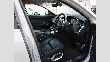 E-Pace 60