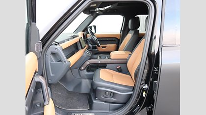 Defender 110 12