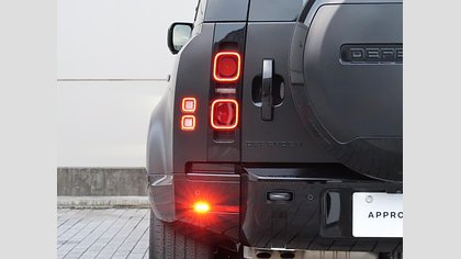 Defender 110 15