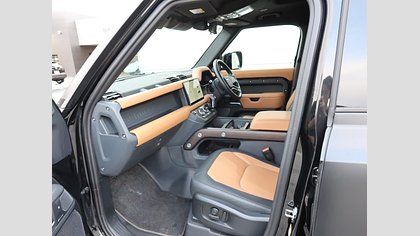 Defender 110 38