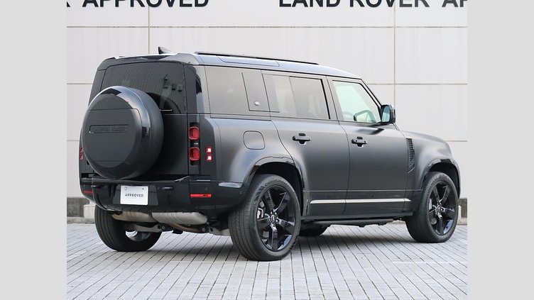 2024 認定中古車 Land Rover Defender 110 サントリーニブラック D300 AWD（AT） X-DYNAMIC HSE