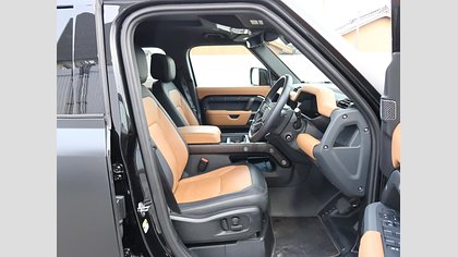 Defender 110 69