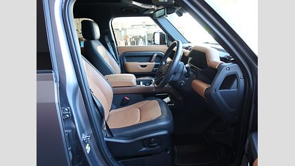 Defender 110 51